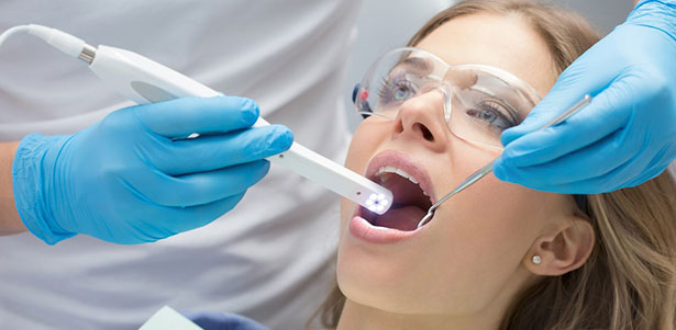 Стоматологические услуги в клинике Al-Dento: ультразвуковая чистка зубов, лечение кариеса любой сложности и эстетическая реставрация зубов. Скидка до 81%
