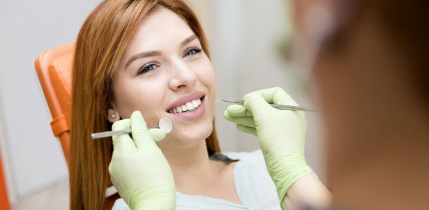 Скидка до 90% на ультразвуковую чистку, отбеливание и удаление зубов, лечение кариеса, инъекционное лечение десен и скайс в стоматологической клинике «С. О. Ч. И.»