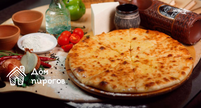Скидка до 68% на сытные осетинские или сладкие пироги, а также пиццу от пекарни «Дом пирогов»