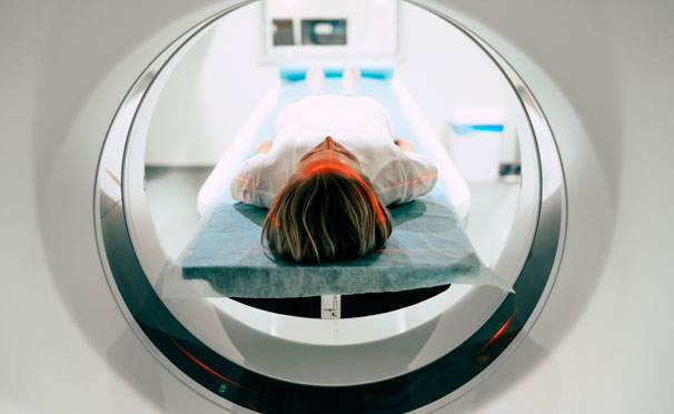 МРТ головного мозга, суставов, позвоночника и внутренних органов в «Лечебно-диагностическом центре томографии имени Н. И. Пирогова». Скидка до 64%