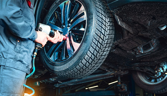 Скидка до 61% на шиномонтаж колес до R21 и балансировку в автотехцентре «Авто-Реал Сервис»