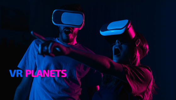 30 или 60 минут игры в VR-шлеме Oculus Quest 2 для одного или компании до 6 человек, а также аренда помещения под мероприятие в сети клубов виртуальной реальности VR Planets. Скидка до 55%